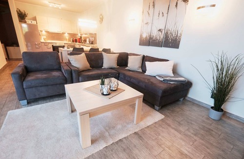 Muritz Villa | 5โ
 Luxury at Fleesensee: ๐ฅ๐ฒ๐ต๐ต๐ช ๐ข๐ฒ๐ต๐ซ๐ฎ๐ป๐ถรถ๐๐ฎ whirlpool/sauna/fireplace