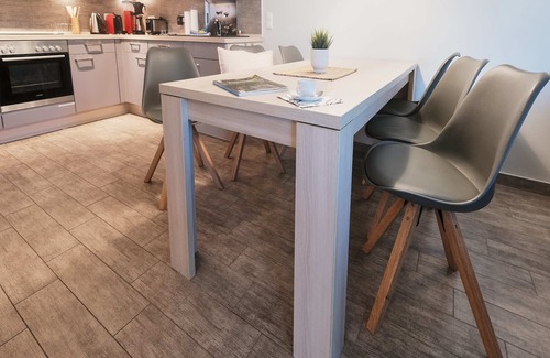 Muritz Villa | 5โ
 Luxury at Fleesensee: ๐ฅ๐ฒ๐ต๐ต๐ช ๐ข๐ฒ๐ต๐ซ๐ฎ๐ป๐ถรถ๐๐ฎ whirlpool/sauna/fireplace