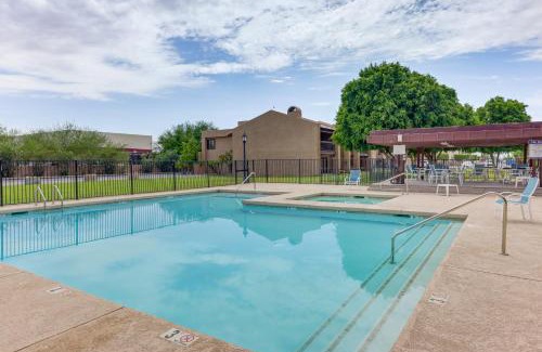 Yuma House | 5 Mi to Colorado River Yuma Gem with Pool Access!