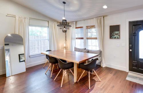 Montopolis House | 5 Mi to Dtwn Austin Vibrant Home with Patio