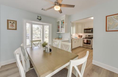 Port Royal House | 5 Mi to Dtwn Beaufort Home with Screened-In Patio