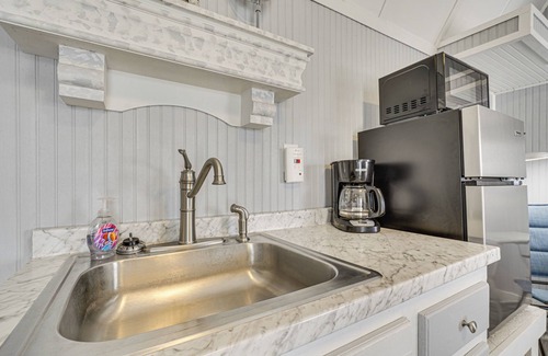 Sweetwater Apartment | 5 Mi to Dtwn Sweetwater: Studio w/Serene Views