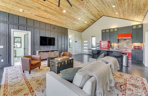 Zapata House | 5 Mi to Great Sand Dunes NP: Mountain Retreat!