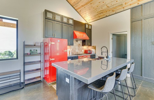 Zapata House | 5 Mi to Great Sand Dunes NP: Mountain Retreat!