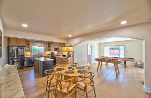 Bay Ho House | 5 Mi to La Jolla Cove Spacious Retreat with Hot Tub
