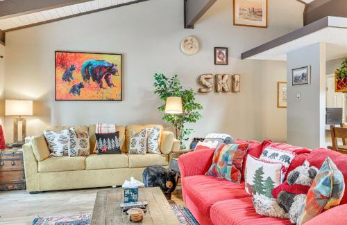 Incline Village Apartment | 5 Mi to Lake Access Incline Village Condo with Deck