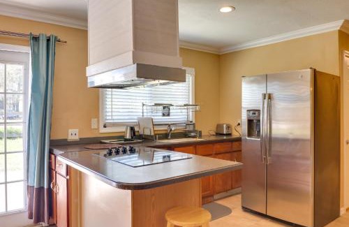 Fruitland Park Apartment | 5 Mi to Lake Sumter Landing Bright Home with Patio