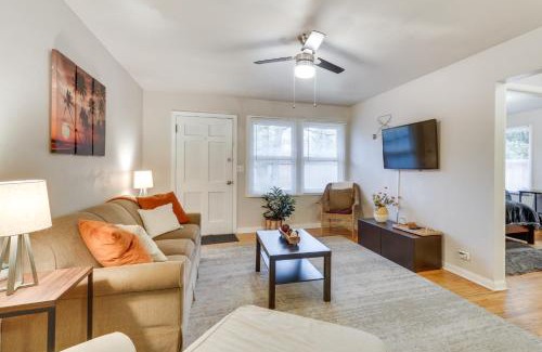 Garden Home-Whitford Apartment | 5 Mi to Oregon Zoo Apartment with Private Yard
