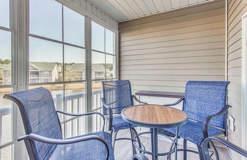 Sunset Beach Apartment | 5 Mi to Shore Condo with Patio in Sunset Beach!