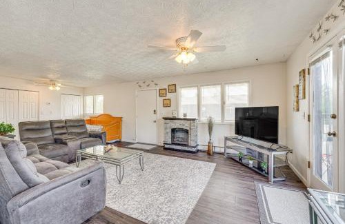 Northeast Anchorage Apartment | 5 Mi to State Park Mtn-View Apt in Anchorage
