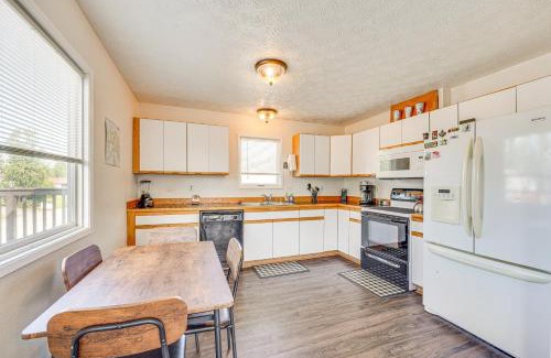 Northeast Anchorage Apartment | 5 Mi to State Park Mtn-View Apt in Anchorage