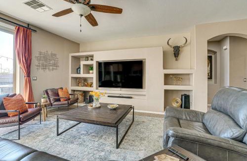 Surprise Farms House | 5 Mi to Surprise Stadium Chic Arizona Home