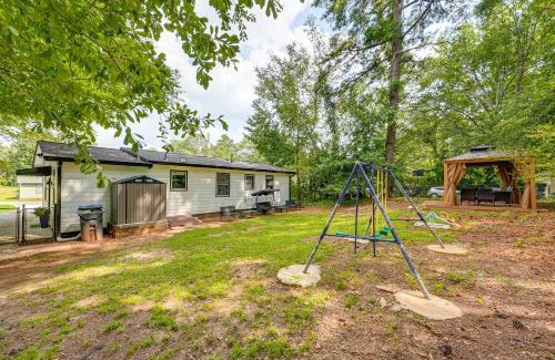 Marietta House | 5 Mi to Town Pet-Friendly Retreat in Marietta!