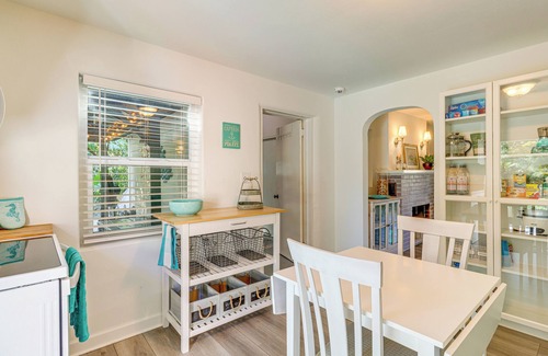 Vero Beach House | 5 Mi to Vero Beach: Vintage Home w/Sauna & Grill!