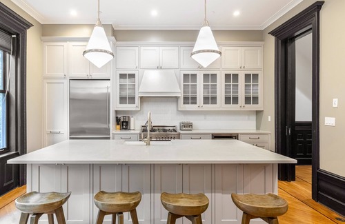 Fort Lee House | 5 Million Dollar Manhattan Brownstone Family Getaway Private Rooftop