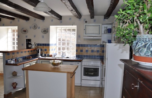 Saint-Crepin-de-Richemont House | 5 minutes from Brantôme, large renovated farmhouse with large shady park.