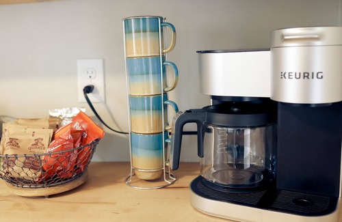 Fishers House | 5 min from downtown Fishers, IN! 4bd, 2.5ba, dog friendly w/deck & grill, games