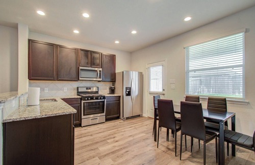 Atascocita House | 5 Min from Lake Houston W/Community Pool!