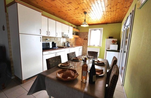 Chorges Apartment | 5 min from Serre-Ponçon lake-gite on garden level-View, sun, calm, comfort