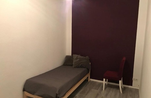 Wuelfel Apartment | !!!! 5 min to HANNOVER MESSE FAIR 2 room apartment with kitchen !!!!