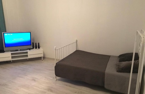Wuelfel Apartment | !!!! 5 min to HANNOVER MESSE FAIR 2 room apartment with kitchen !!!!