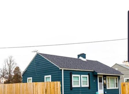 North Chicago House | 5 Min to Naval Base, Six Flags.