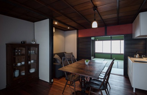 Central Kyoto House | ≪5 min to subway!≫ "Kamiza-an" City center townhouse/Second floor