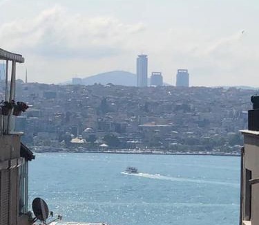 Kabatas Apartment | 5 Min Walk Distance Taksim Square Semi Sea View