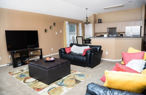 Southeast Arlington House | 5 mins from the AT&T Stadium