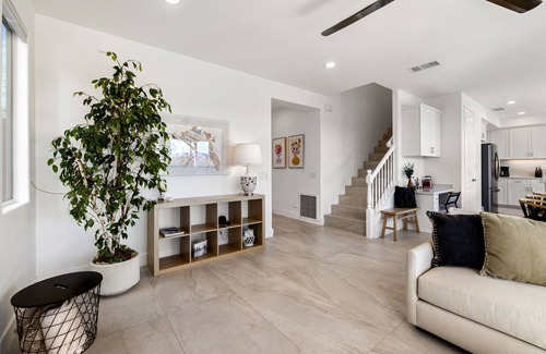Anastacia House | 5 mins to Coachella - Pool, Spa, Fireplace, Games