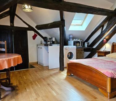 Hargeville Apartment | 5 Mins to ZOOTHOIRY STUDIO LUMINEUX