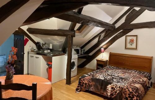 Hargeville Apartment | 5 Mins to ZOOTHOIRY STUDIO LUMINEUX