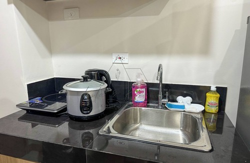 Iloilo Condo | 5-Minute Walk to SM City Iloilo Cozy Studio Condo w/Balcony in Iloilo City