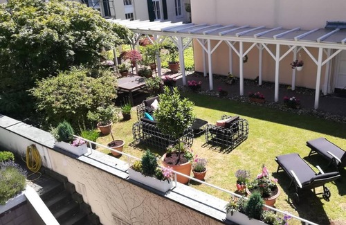 Dusseldorf Old Town Apartment | 5 Minuten von Kö, Altstadt und Rhein Kasamatten. Luxus Suite