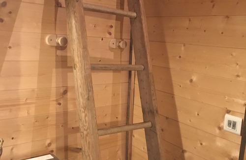 Les Carroz-d'Araches Ski Chalet | 5 minutes from the ski slopes, lovely wooden mazot for unforgettable moments.