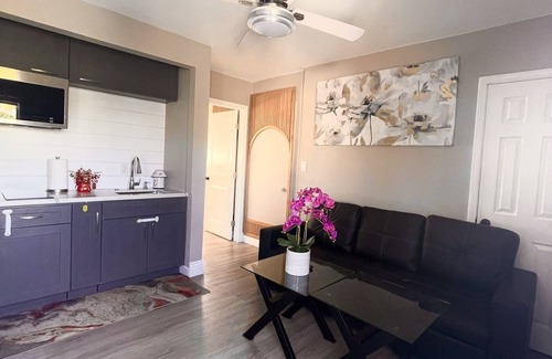 Hermosa Village Apartment | 5 minutes from Disneyland