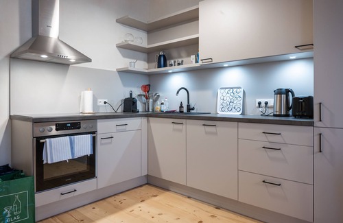 Lutzmannsburg Apartment | 5 minutes from the Sonnentherme - family apartment - pet-friendly!