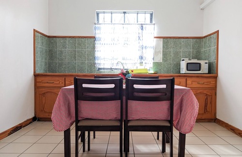 Vieux Fort Bed & Breakfast | 5 Minutes from the Airport Room for 2 with Dining on Site