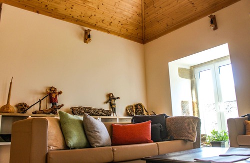 Gois Cottage | 5 Minutes from the River Beach, Twin Room in Góis in a Quiet Rural Place