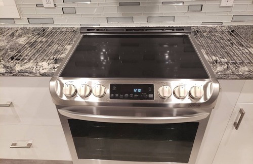 Derita - Statesville House | 5☆ MODERN REMODEL TRANQUIL CHARLOTTE CHARM for 6 People!