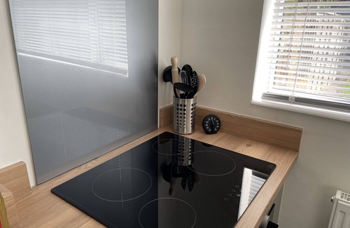 Rushmoor District House | 5 nights 20% Discount Offer/Business Stays