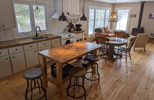 Saint-Liguori Cabin | 5- Olivier : Charming modern cottage by a river