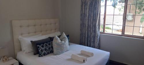 Umhlanga Apartment | 5 OYSTER COTTAGE