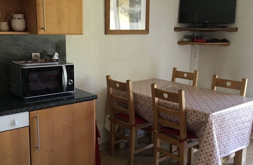 Les Carroz-d'Araches Apartment | 5-person apartment, 55m2, fully equipped, view of the slopes, terrace, Wifi