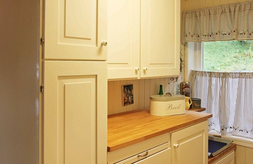 Osteroy Apartment | 5 person holiday home in LONEVÅG