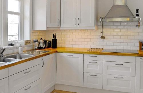 Roennaeng House | 5 person holiday home in DYRÖN