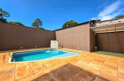 Regiao Norte House | 5 Quartos 4 Banheiros, na Vila A, a 5 min Paraguai