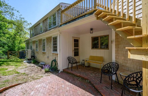 East Dennis House | 5 Quivet Drive East Dennis Cape Cod- - NEED A NAME