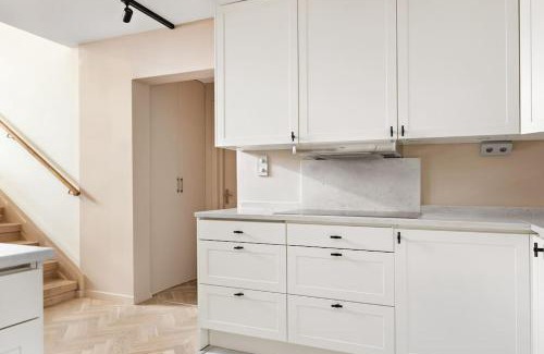 Vasastan Apartment | 5-room 120 SQM 3 bedrooms 2 bathrooms for 6 person