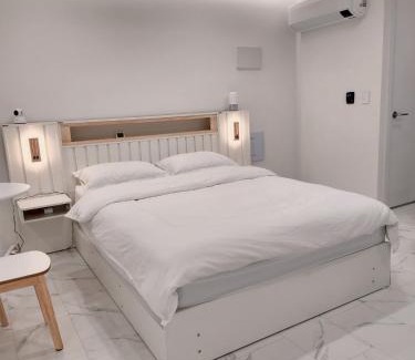 Sunginil-tong Apartment | 5 seconds to Dongmyo Station